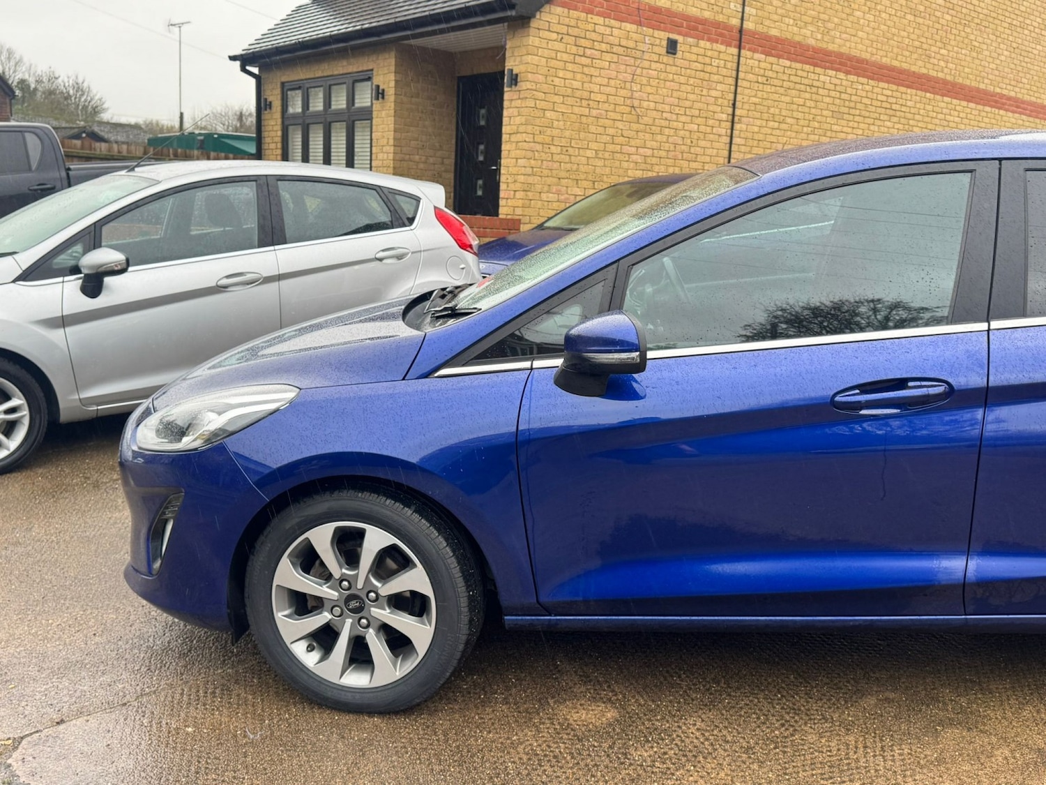 Used Ford Fiesta 2017 for sale - 77319859: Photo 11