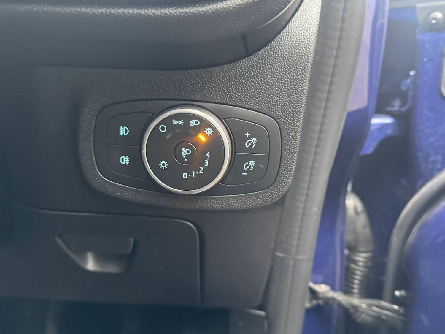 Used Ford Fiesta 2017 for sale - 77319859: Photo 23