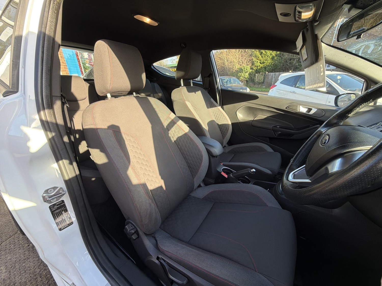 Used Ford Fiesta 2016 for sale - 76982809: Photo 16