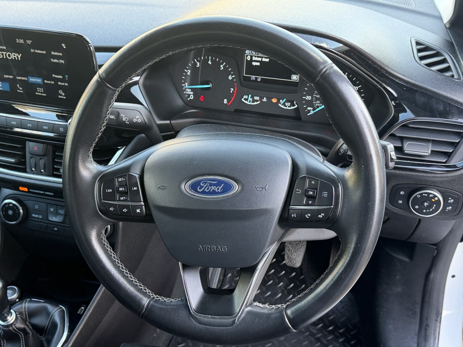 Used Ford Fiesta 2018 for sale - 78105907: Photo 15