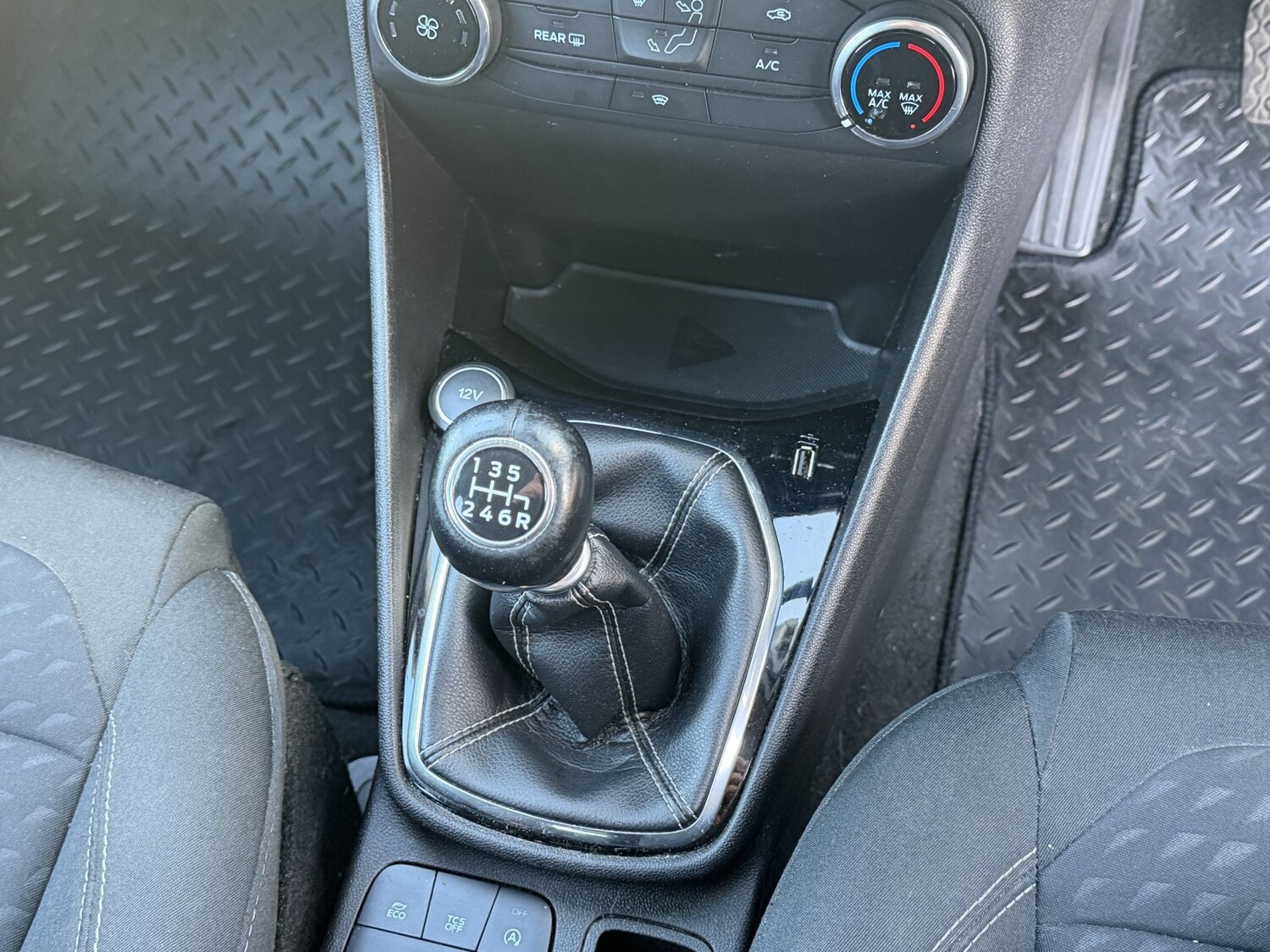 Used Ford Fiesta 2018 for sale - 78105907: Photo 22