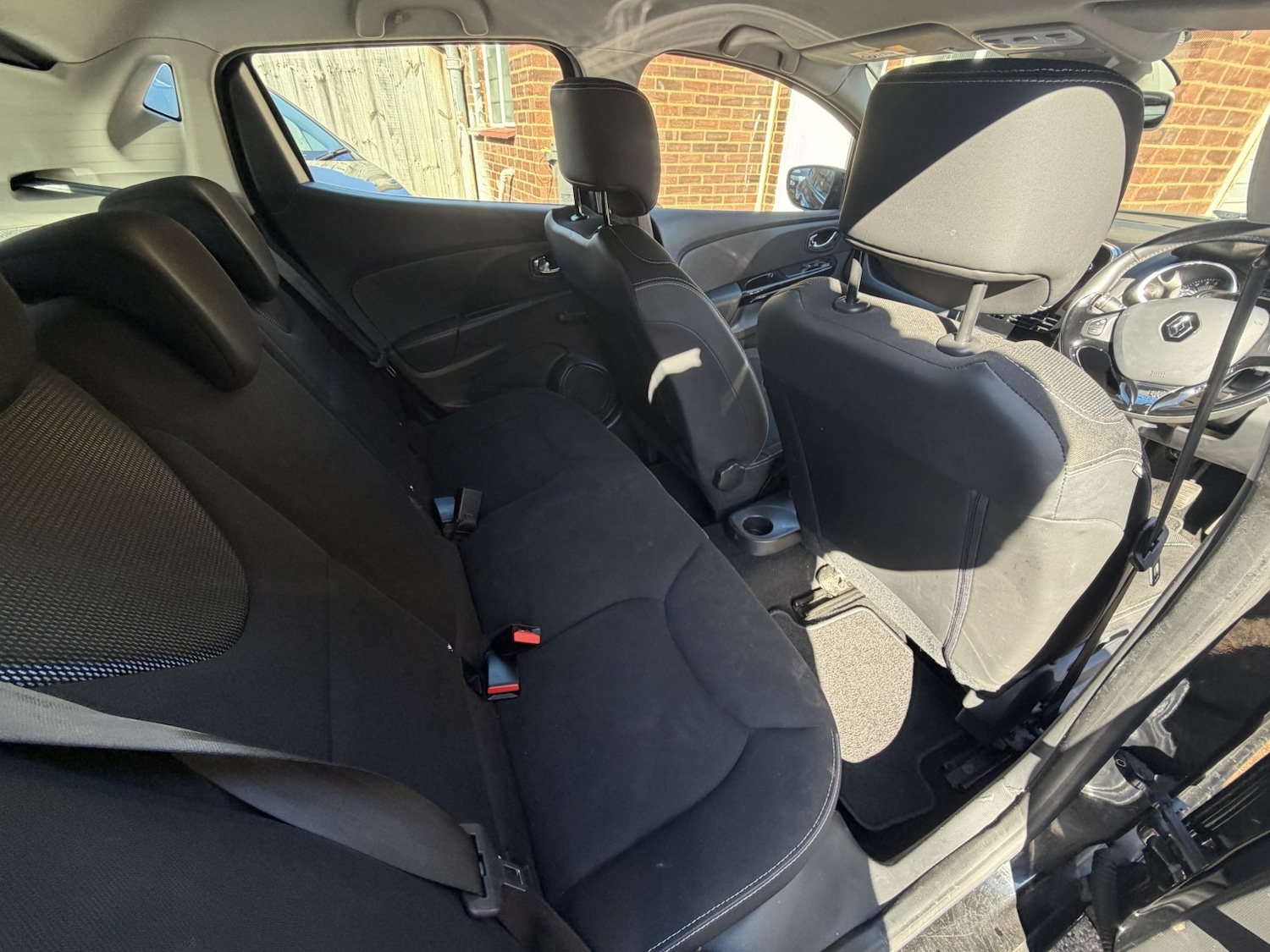 Used Renault Clio 2014 for sale - 77981783: Photo 12