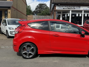 Used Ford Fiesta 2014 for sale - 79091357: Photo