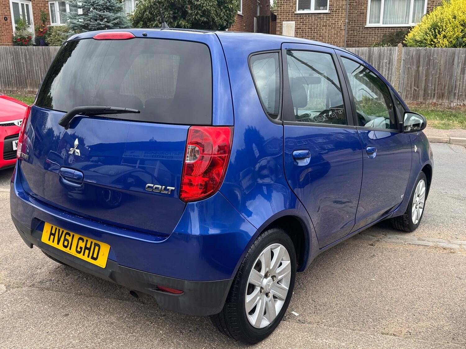Used Mitsubishi Colt 2011 for sale - 76030706: Photo 8