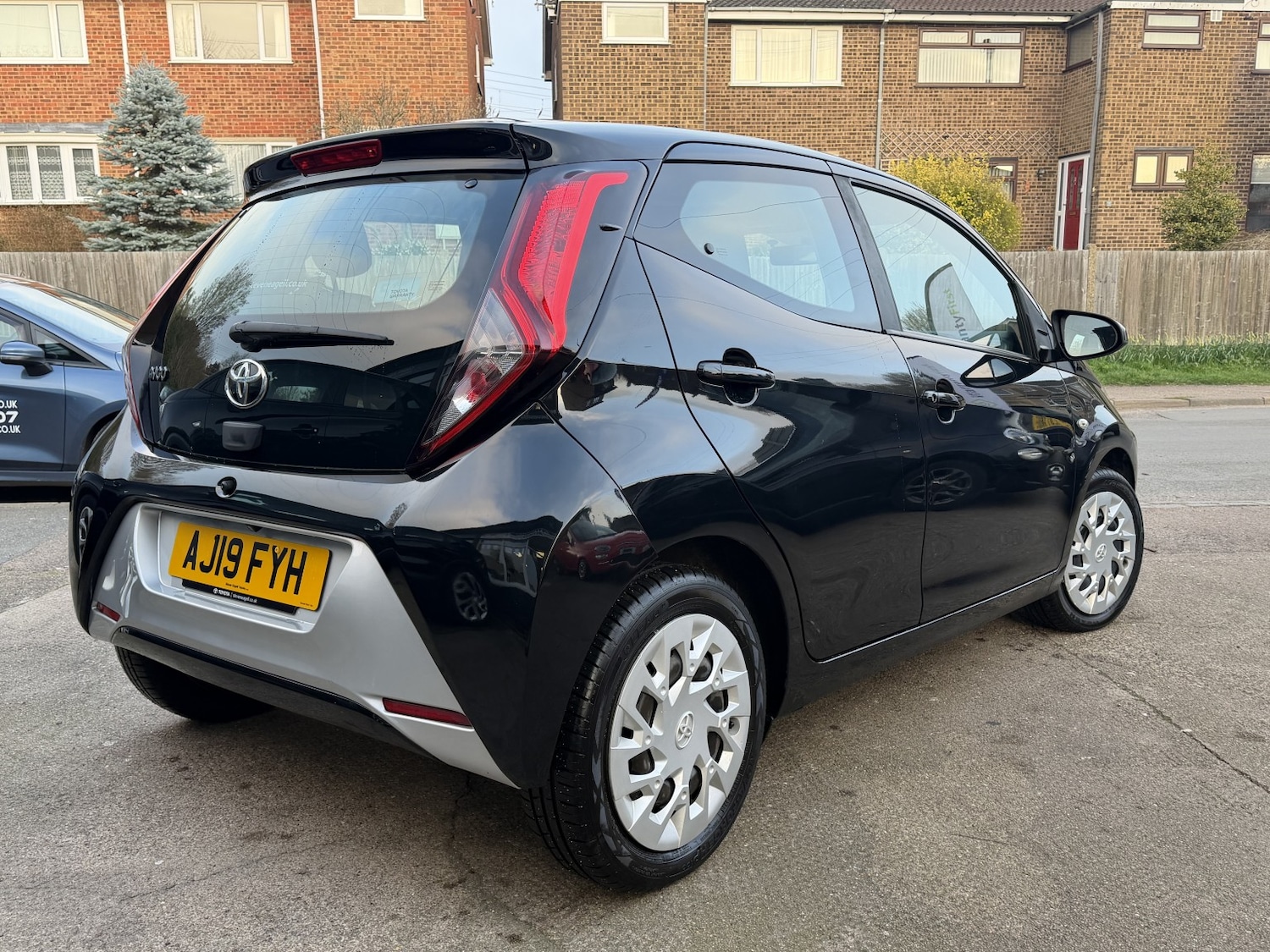Used Toyota AYGO 2019 for sale - 77981831: Photo 14