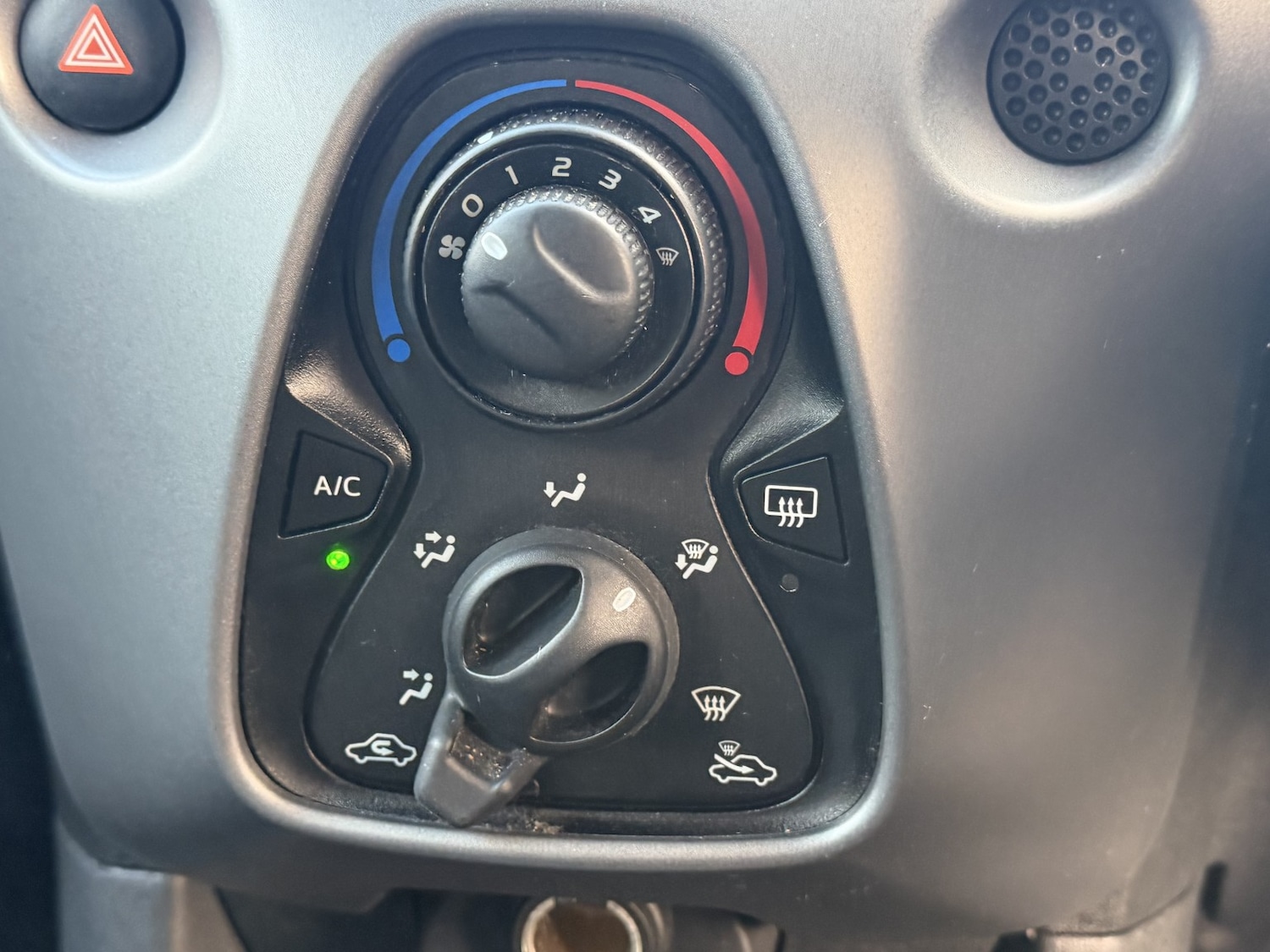 Used Toyota AYGO 2019 for sale - 77981831: Photo 26