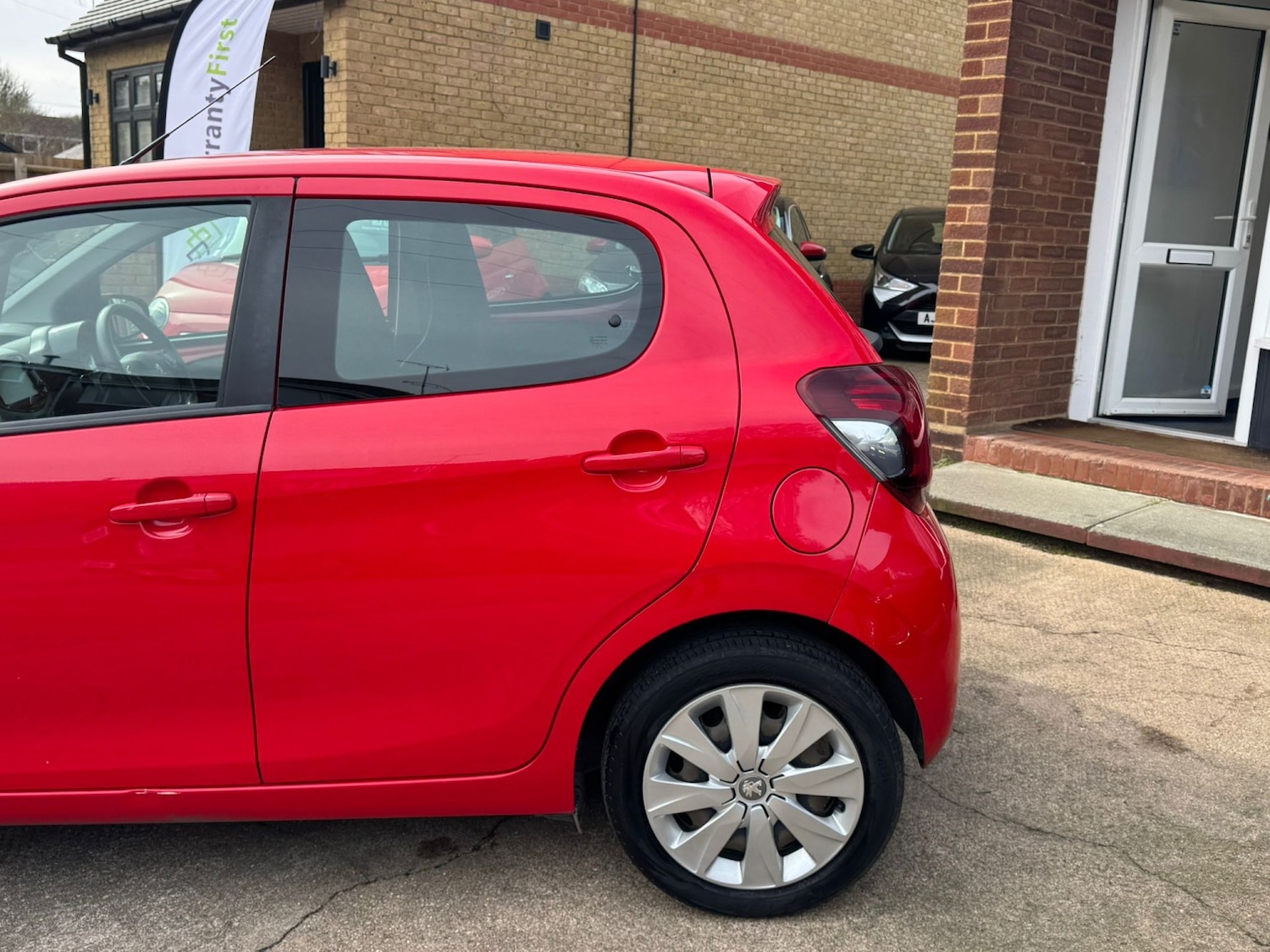 Used Peugeot 108 2014 for sale - 77981834: Photo 13
