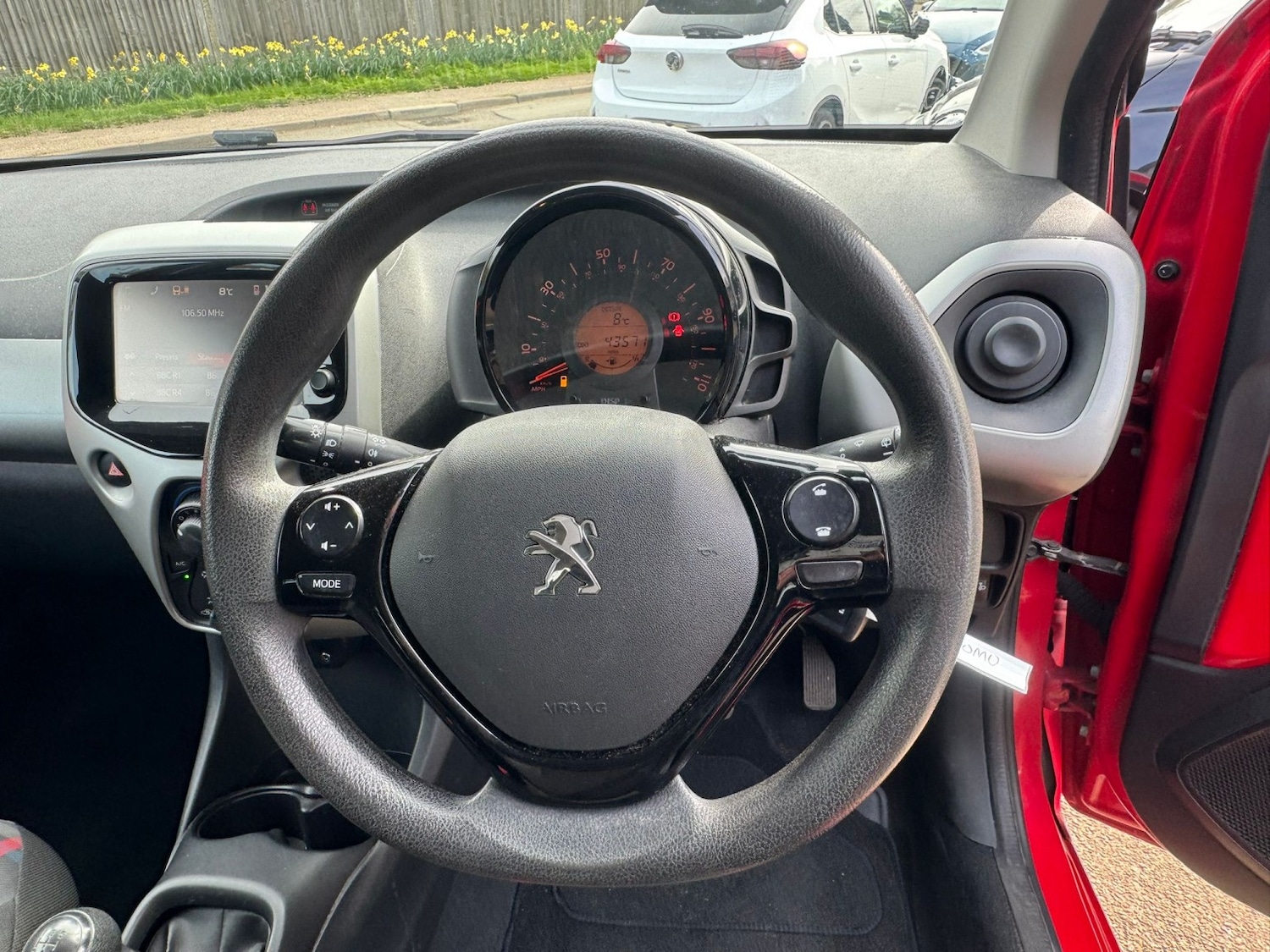 Used Peugeot 108 2014 for sale - 77981834: Photo 23