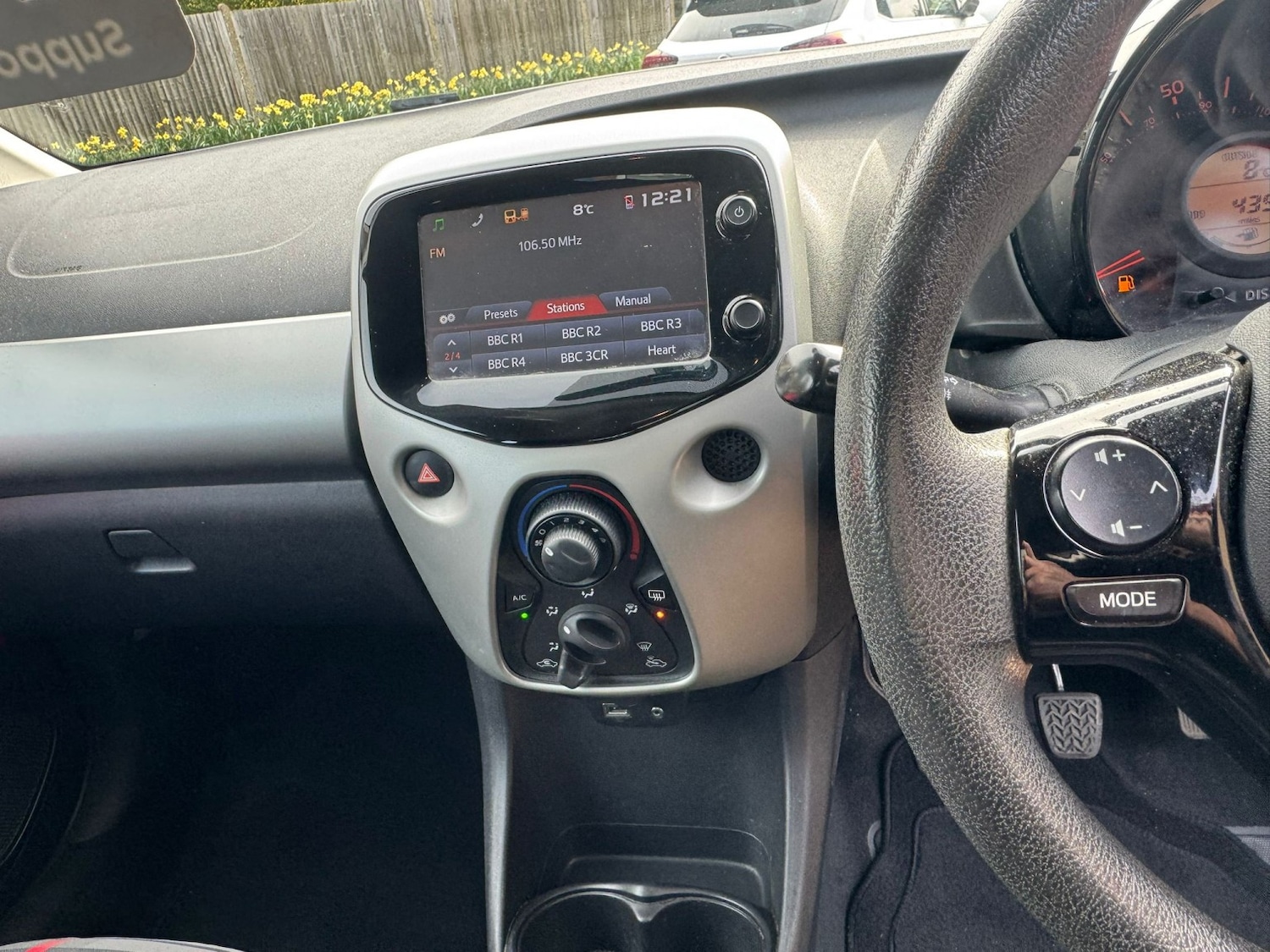 Used Peugeot 108 2014 for sale - 77981834: Photo 24