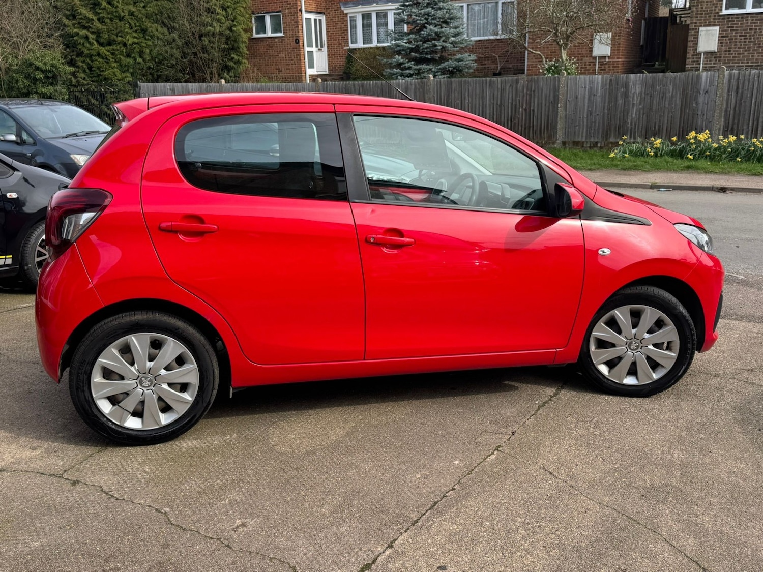 Used Peugeot 108 2014 for sale - 77981834: Photo 9