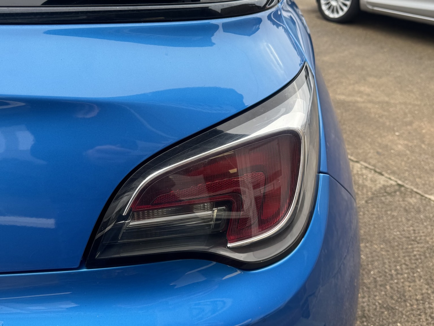 Used Vauxhall ADAM 2016 for sale - 76618730: Photo 10