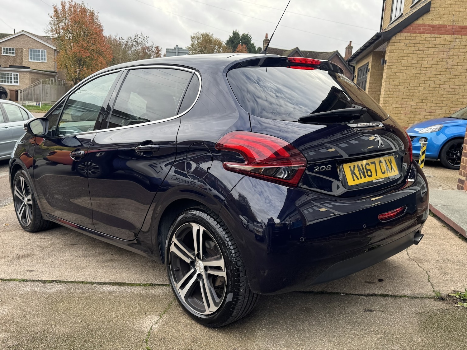 Used Peugeot 208 2017 for sale - 76618731: Photo 4
