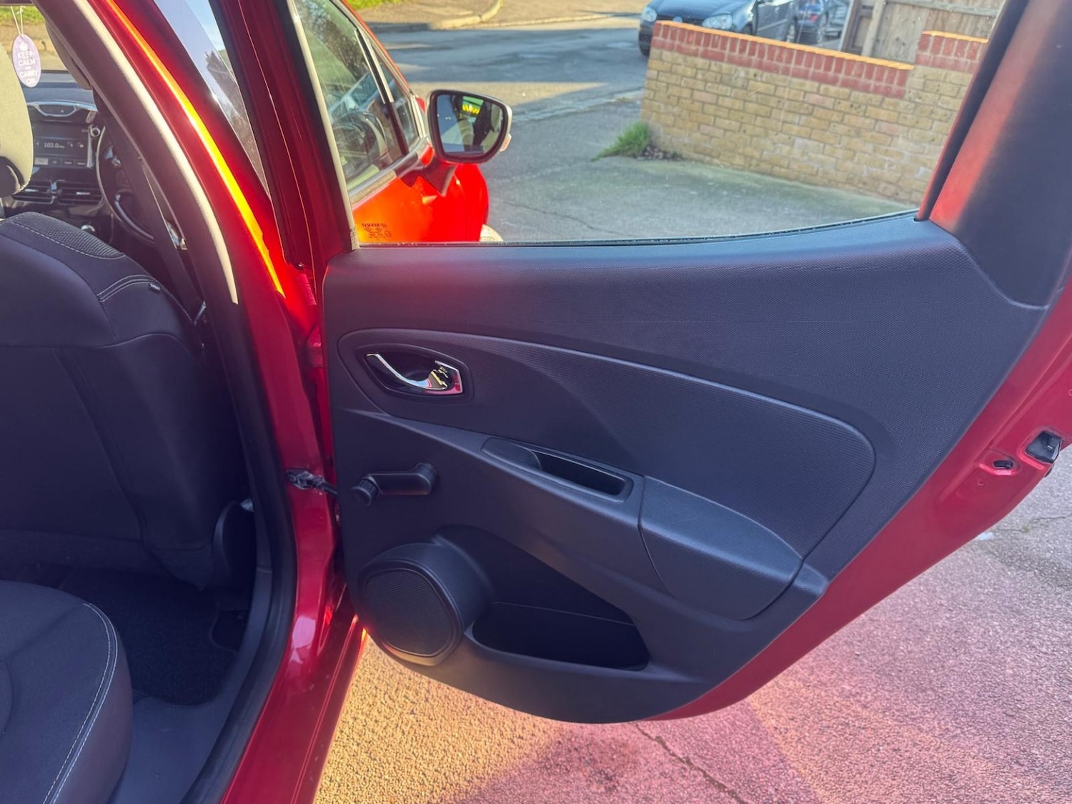 Used Renault Clio 2014 for sale - 77140631: Photo 24