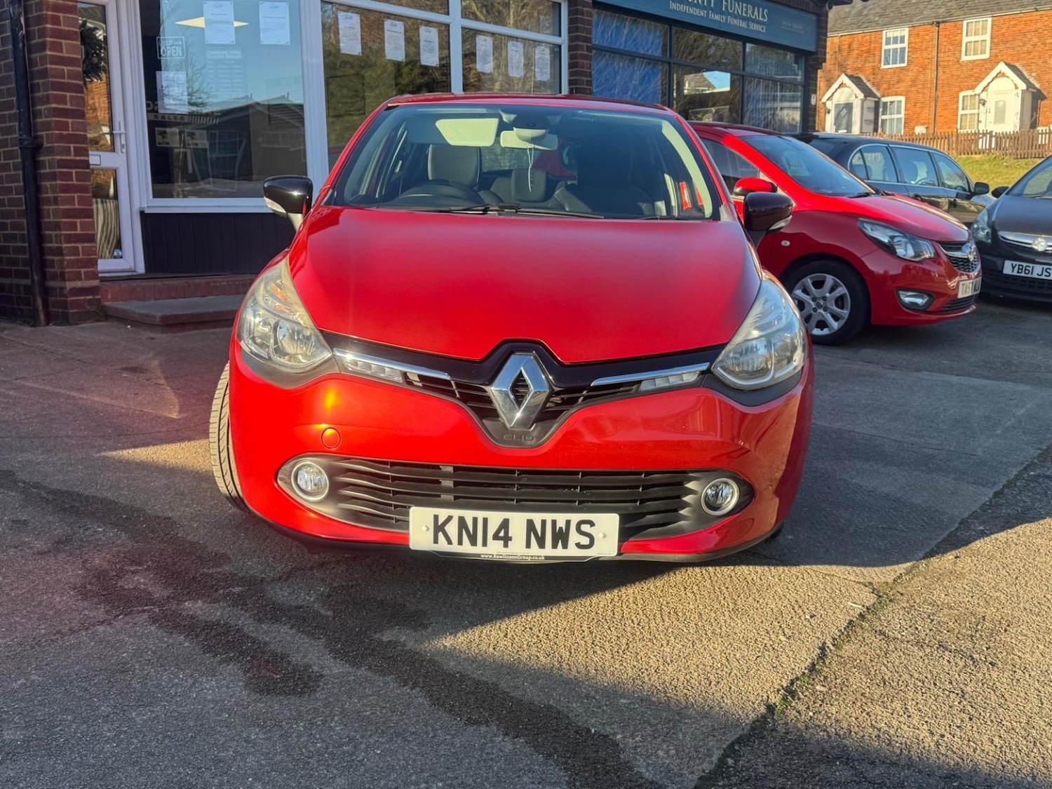 Used Renault Clio 2014 for sale - 77140631: Photo 3