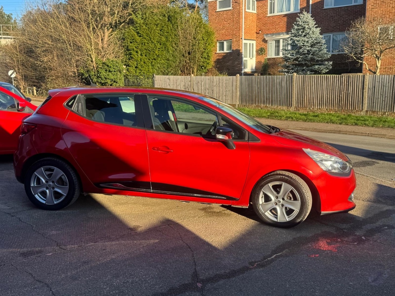 Used Renault Clio 2014 for sale - 77140631: Photo 5