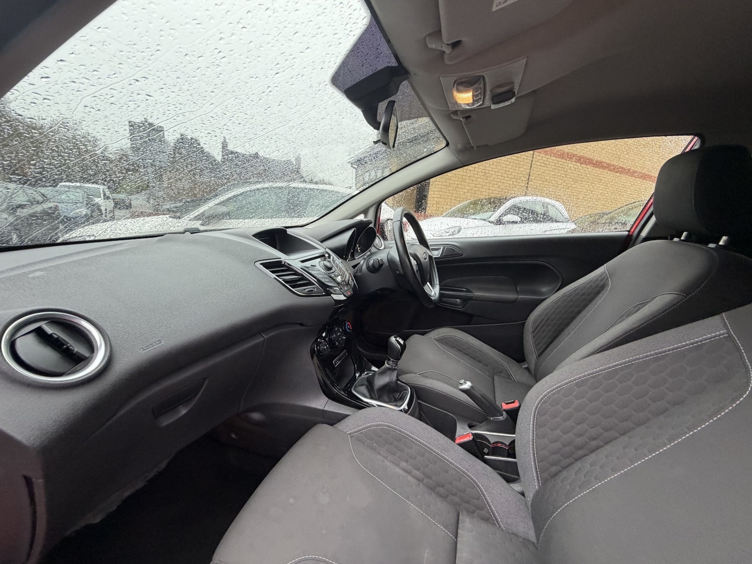 Used Ford Fiesta 2014 for sale - 77277375: Photo 24