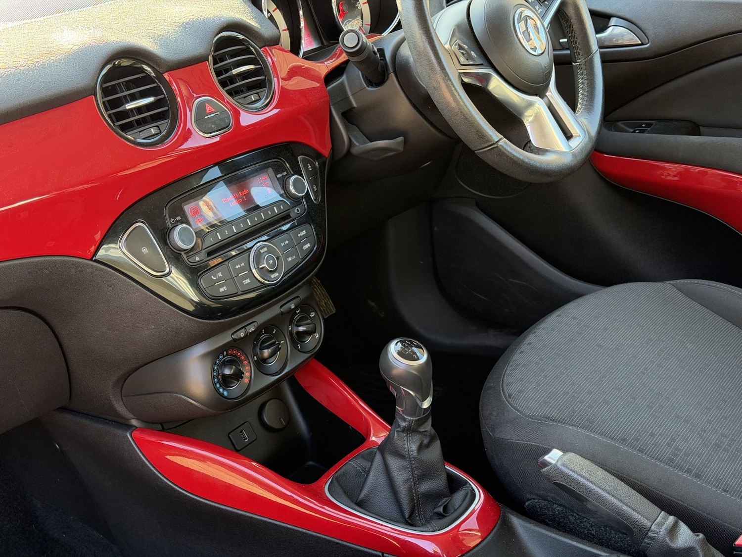 Used Vauxhall ADAM 2014 for sale - 76656074: Photo 27