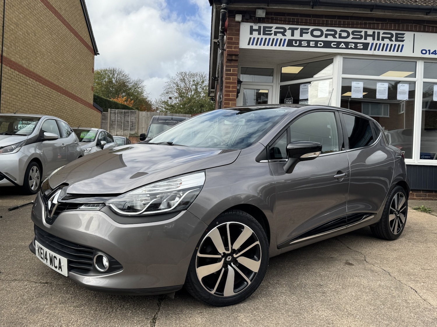 Used Renault Clio 2014 for sale - 76430948: Photo 1