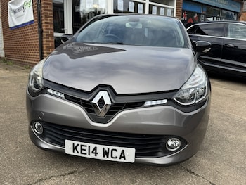 Used Renault Clio 2014 for sale - 76430948: Photo