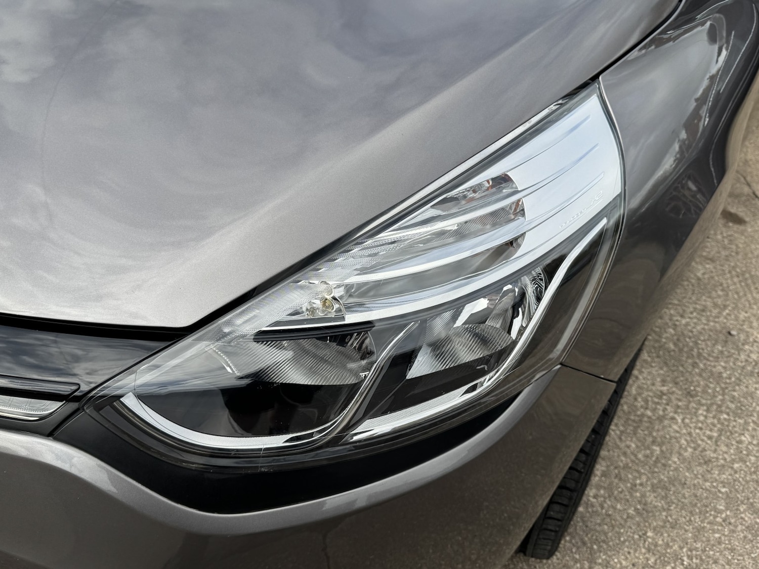 Used Renault Clio 2014 for sale - 76430948: Photo 5