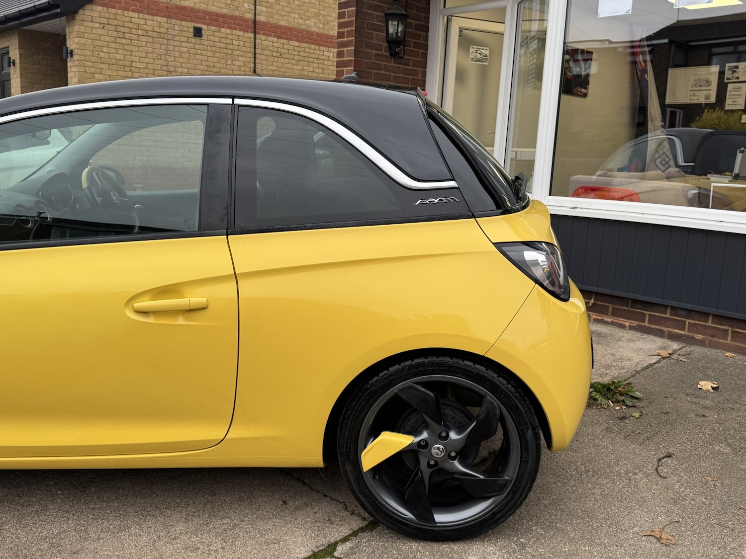 Used Vauxhall ADAM 2014 for sale - 76430949: Photo 10