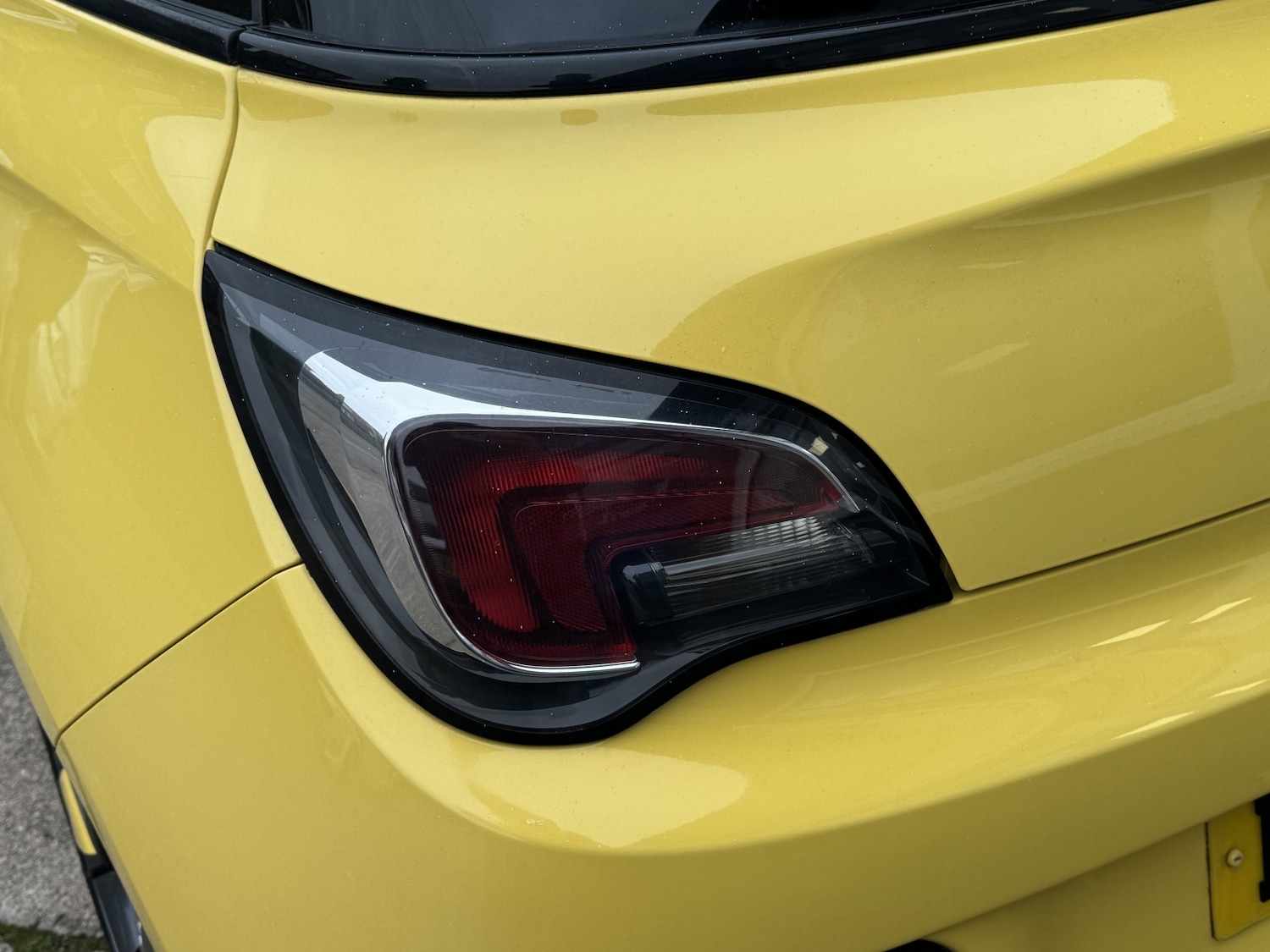 Used Vauxhall ADAM 2014 for sale - 76430949: Photo 13