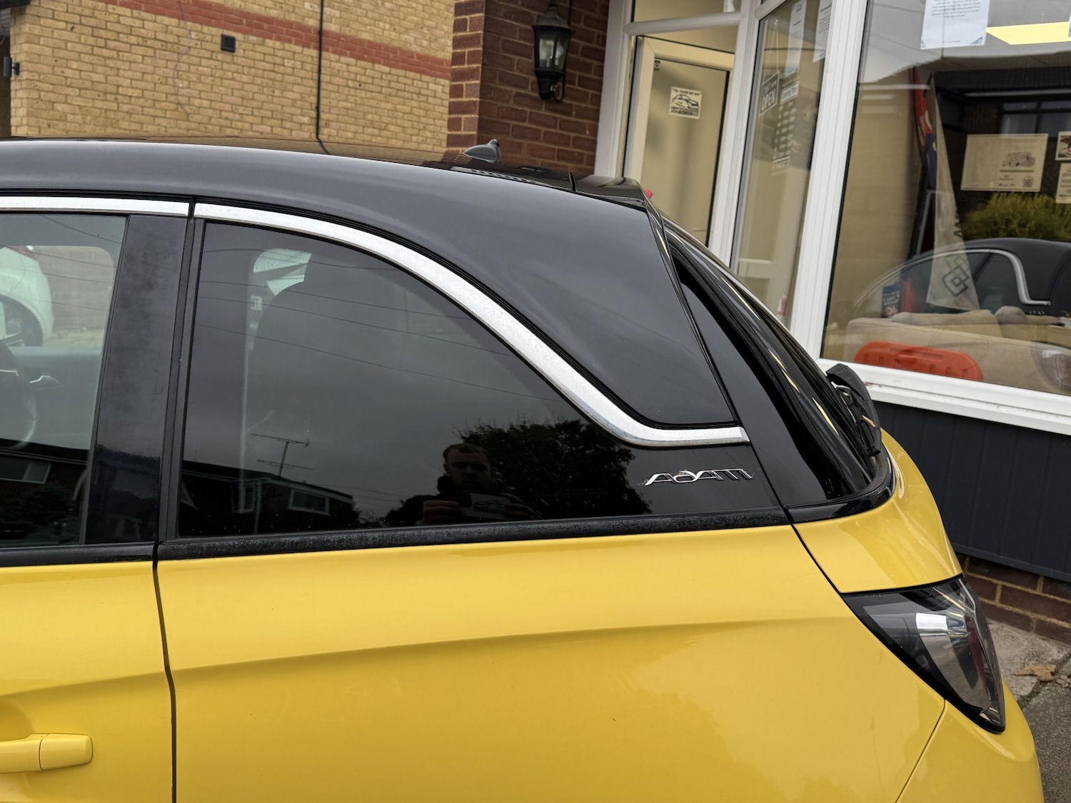 Used Vauxhall ADAM 2014 for sale - 76430949: Photo 9