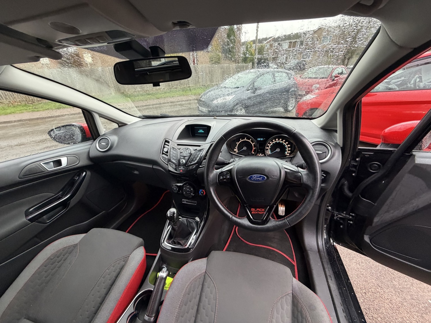 Used Ford Fiesta 2015 for sale - 77622549: Photo 9