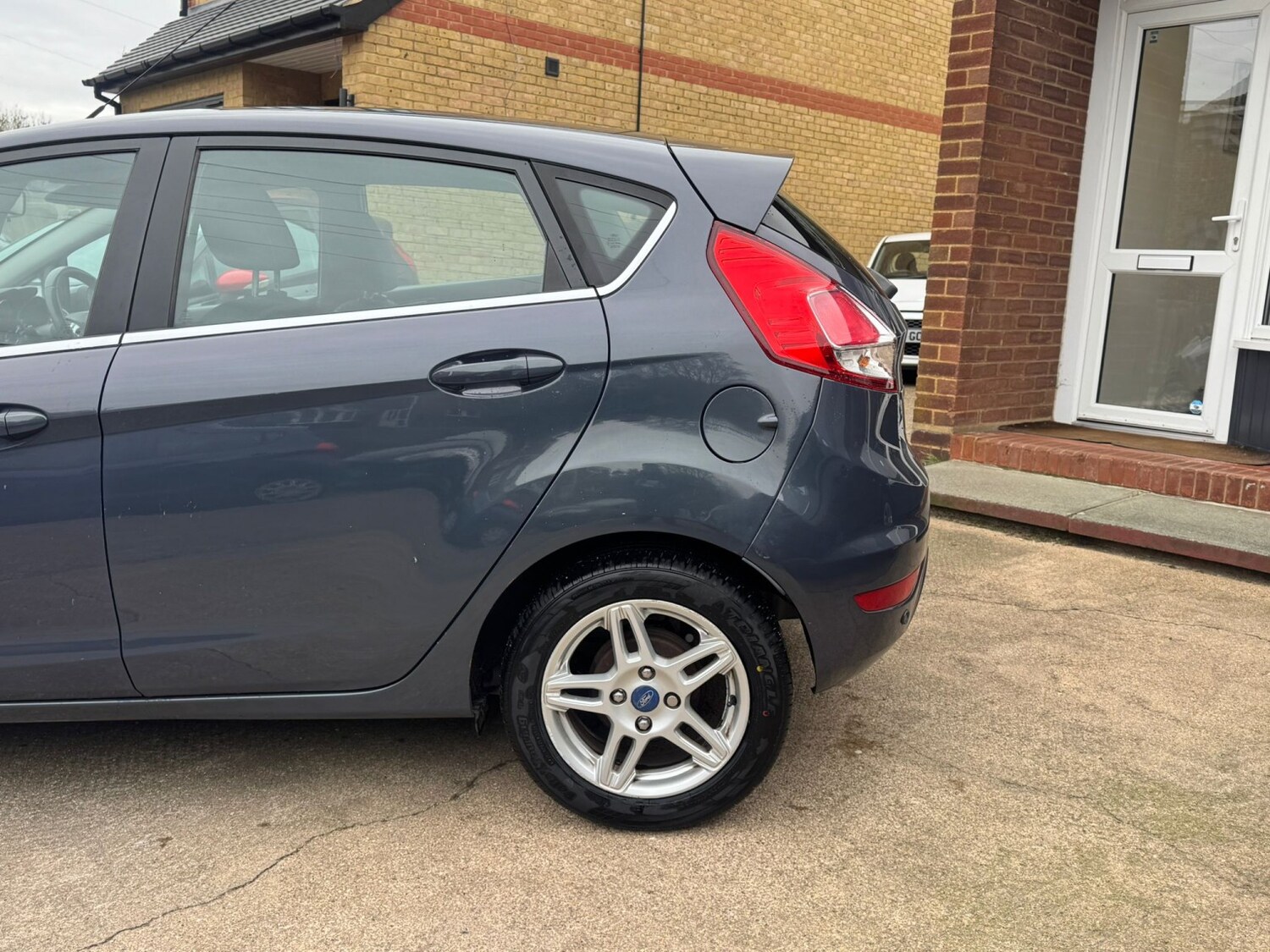 Used Ford Fiesta 2013 for sale - 77622547: Photo 12