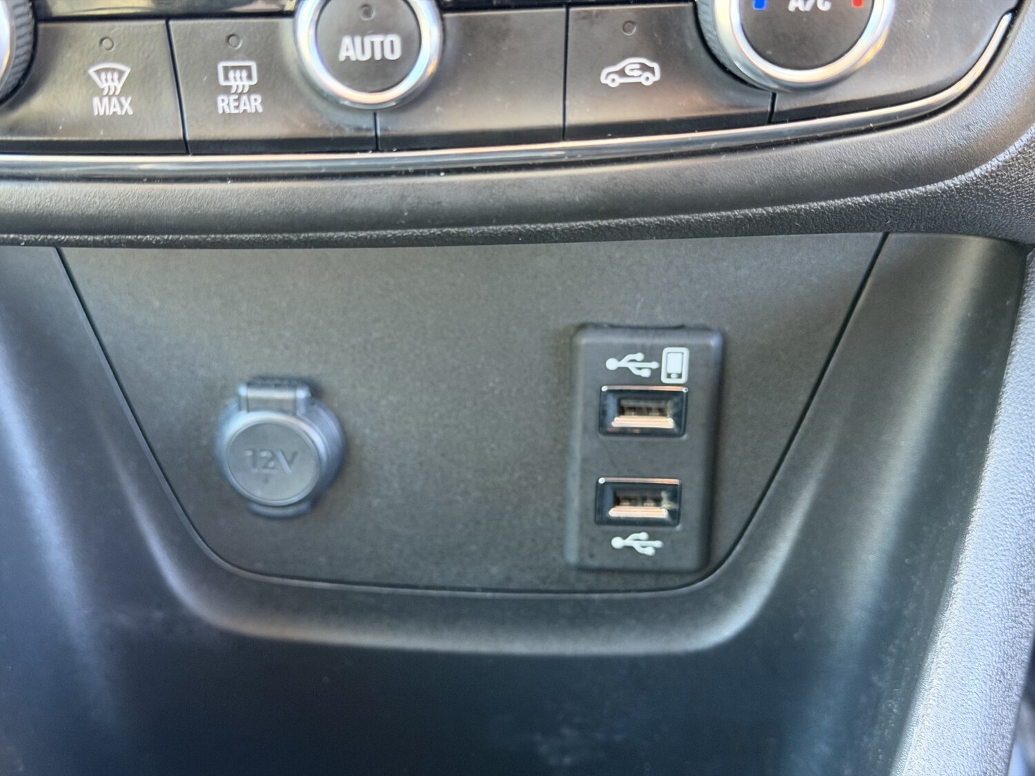 Used Vauxhall Crossland X 2019 for sale - 77423326: Photo 29