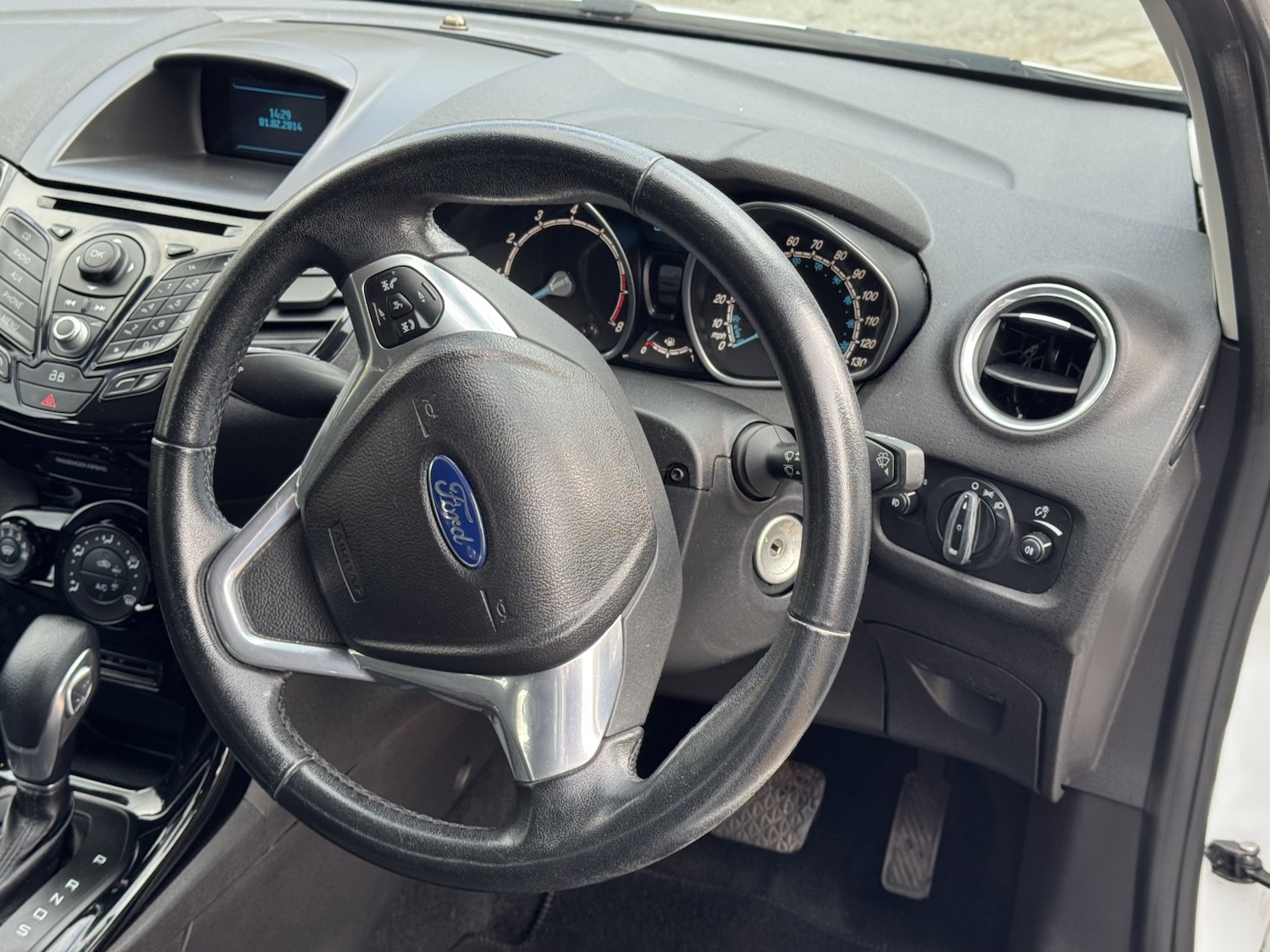 Used Ford Fiesta 2013 for sale - 76521122: Photo 21