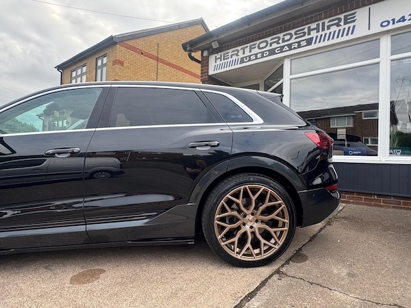 Used Audi e-tron 2020 for sale - 75475489: Photo 21