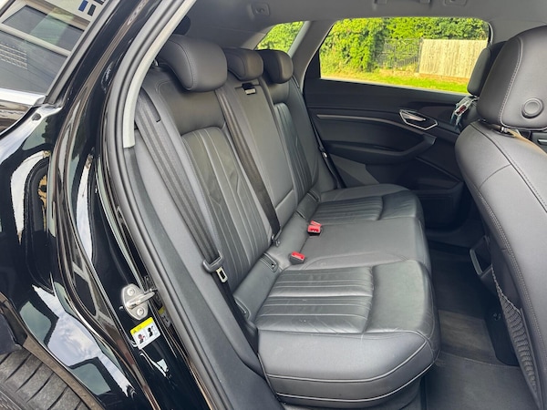 Used Audi e-tron 2020 for sale - 75475489: Photo 24