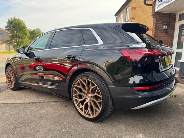 Used Audi e-tron 2020 for sale - 75475489: Photo 5