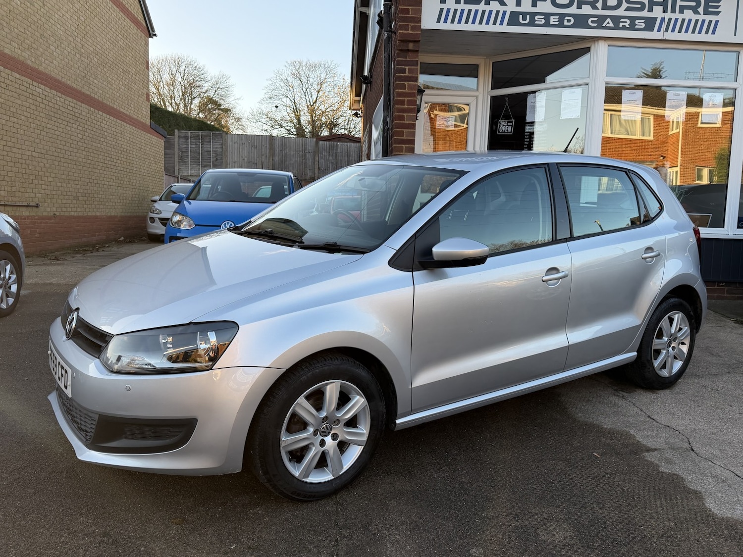 Used Volkswagen Polo 2009 for sale - 76799124: Photo 2