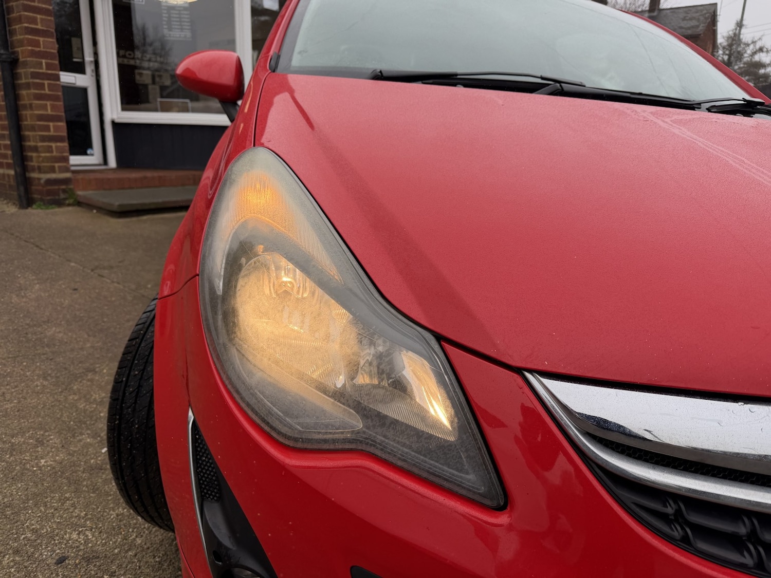 Used Vauxhall Corsa 2012 for sale - 77508408: Photo 3