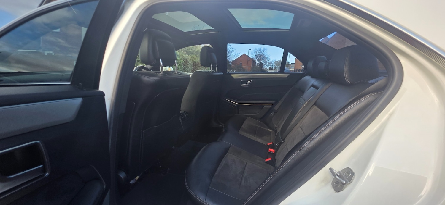 Used Mercedes-Benz E Class 2014 for sale - 76594879: Photo 14