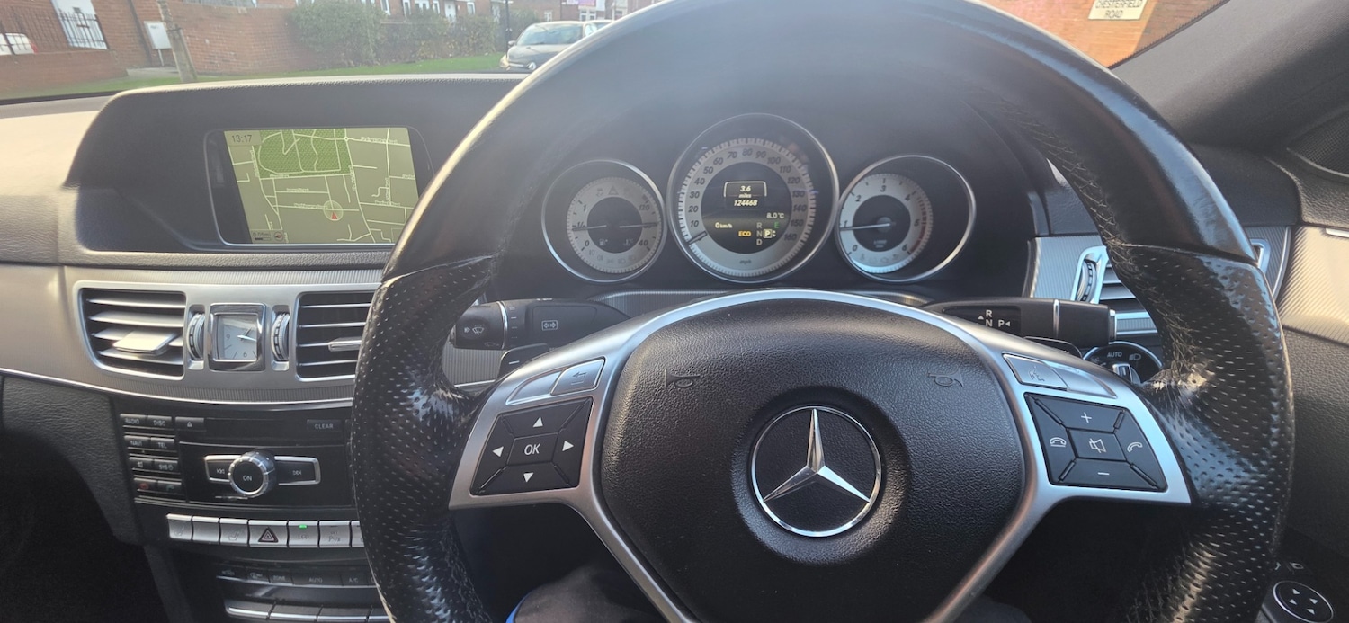 Used Mercedes-Benz E Class 2014 for sale - 76594879: Photo 19