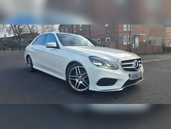 Used Mercedes-Benz E Class 2014 for sale - 76594879: Photo