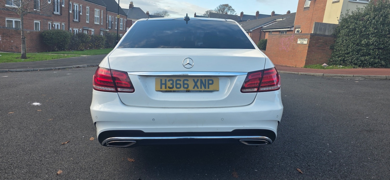 Used Mercedes-Benz E Class 2014 for sale - 76594879: Photo 4