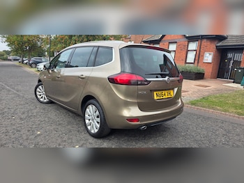 2014 (64) - 2.0 CDTi [165] SE 5dr Auto