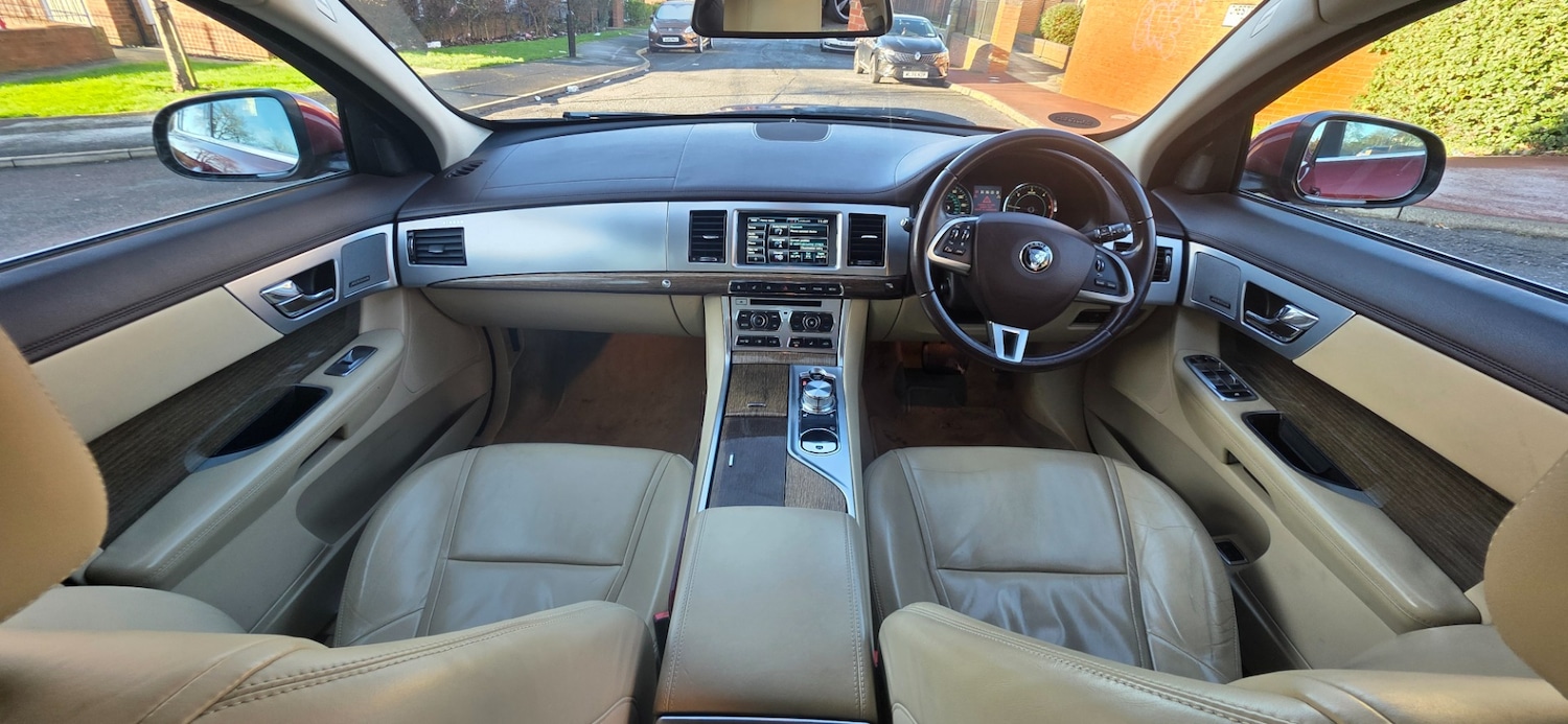 Used Jaguar XF 2014 for sale - 77079718: Photo 14