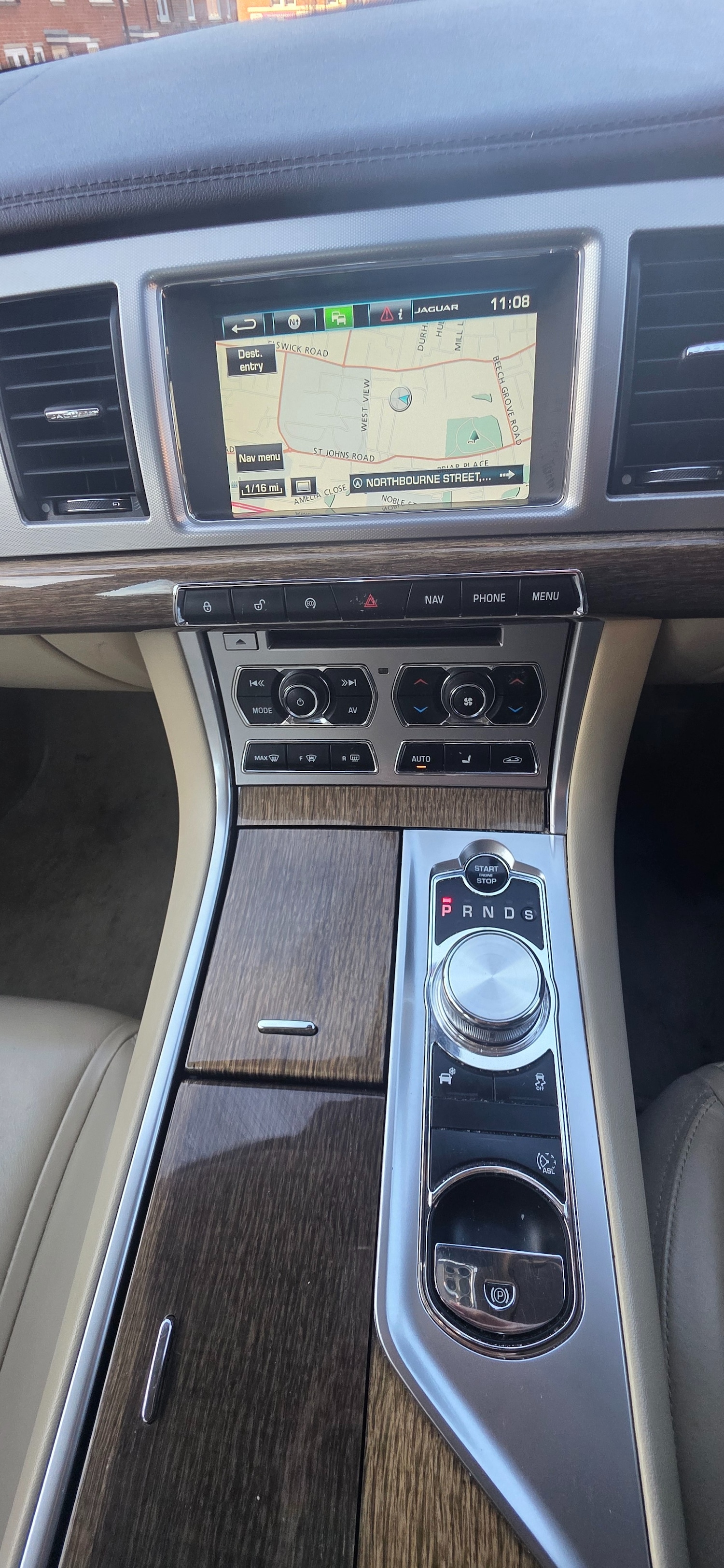 Used Jaguar XF 2014 for sale - 77079718: Photo 19