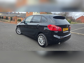 2016 (66) - 218d SE 5dr [Nav]