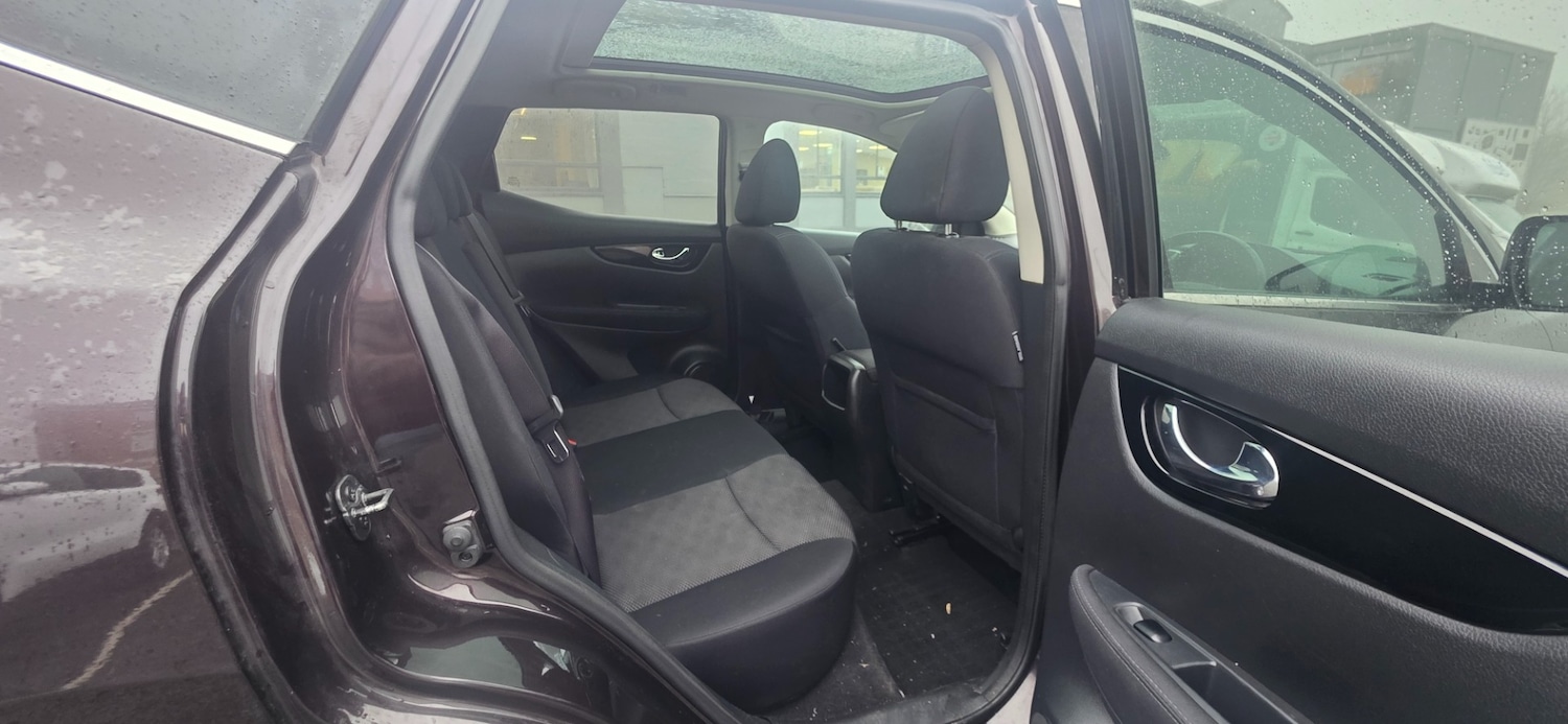 Used Nissan Qashqai 2015 for sale - 77264751: Photo 12