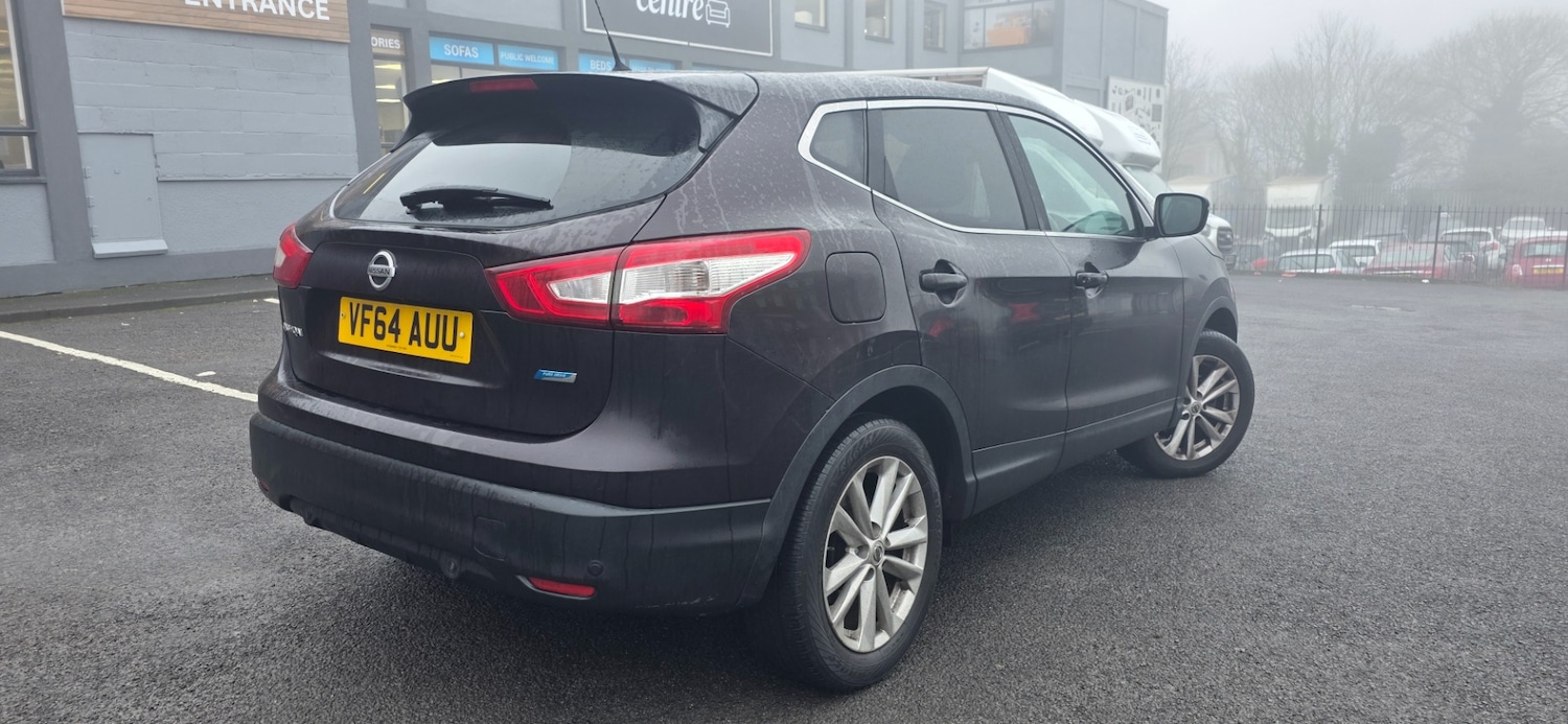 Used Nissan Qashqai 2015 for sale - 77264751: Photo 4