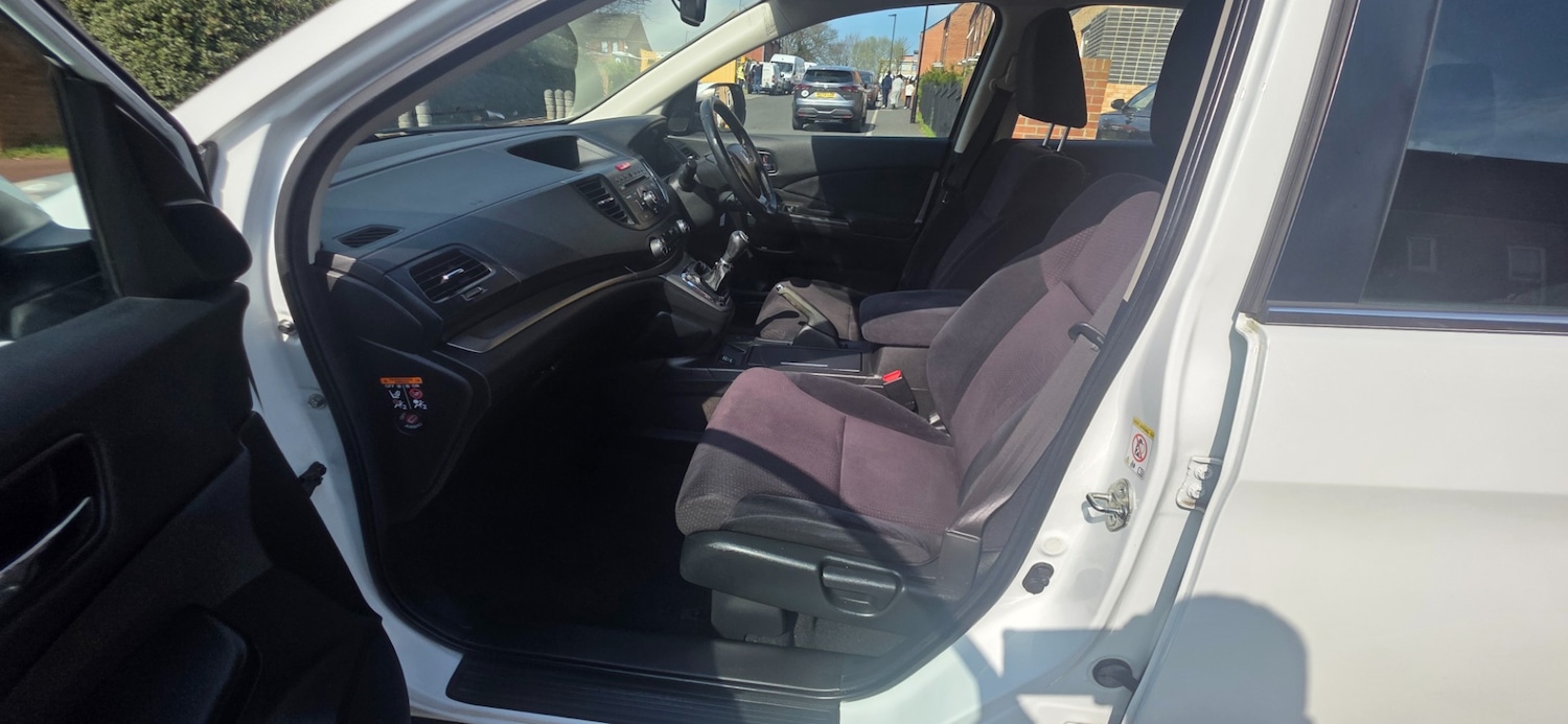 Used Honda CR-V 2015 for sale - 78169379: Photo 15