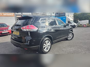 Used Nissan X-Trail 2017 for sale - 79868870: Photo