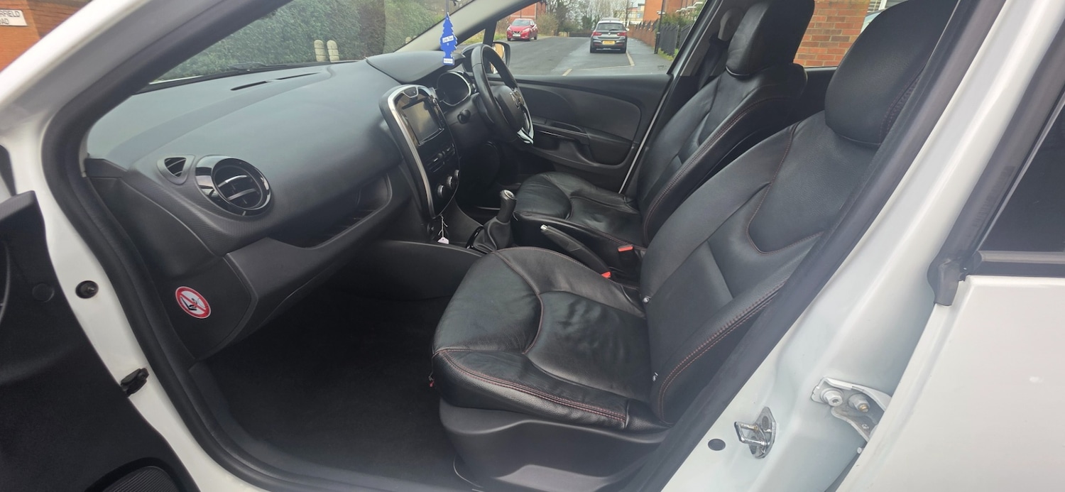 Used Renault Clio 2015 for sale - 77393695: Photo 16