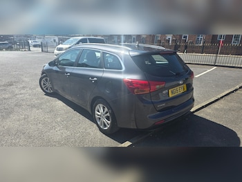 Used Kia Ceed 2015 for sale - 78359925: Photo